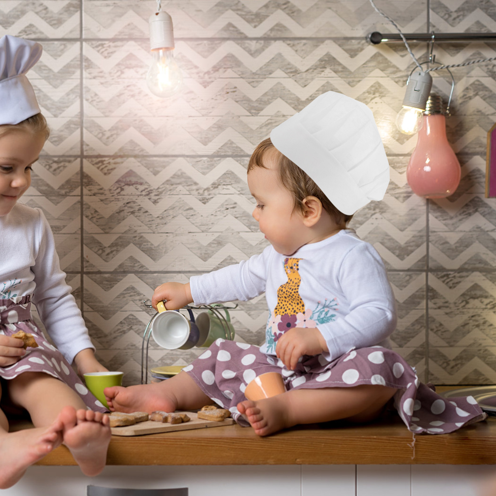 Kitchen And Baking - 15個入り子供用使い捨てシェフハット、小型、白、不織布、子供用、ベーキング、料理、キッチン用、衛生的で便利