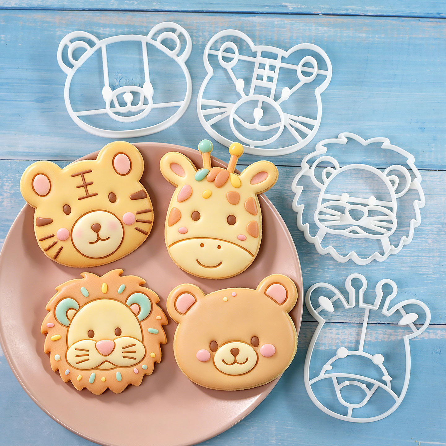 4個入り動物型クッキーカッターセット 3Dキュートなライオン - Kitchen Baking Utensil のレビューと価格